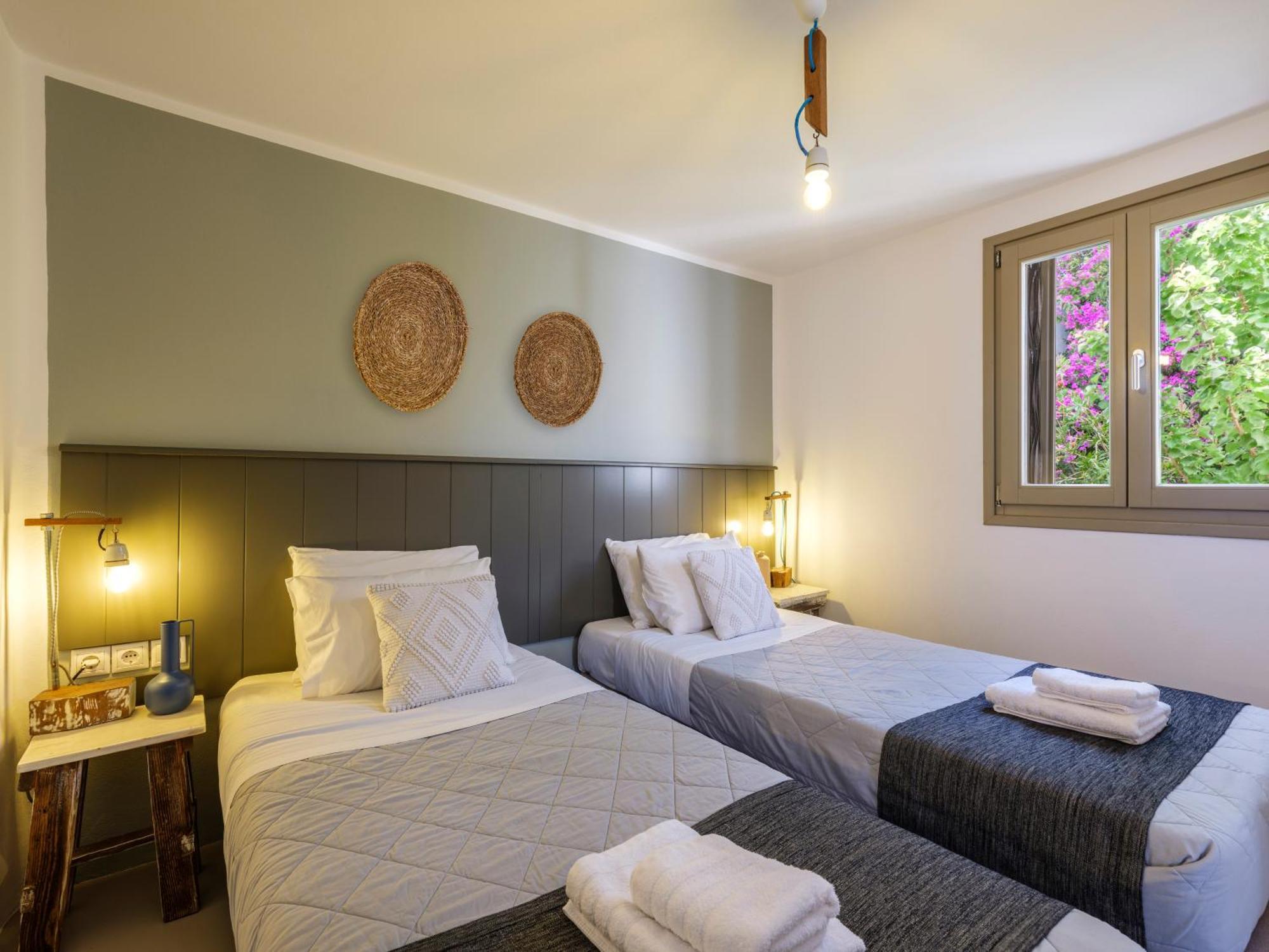 Mykonos Residence Villas & Suites Merchia Beach Экстерьер фото